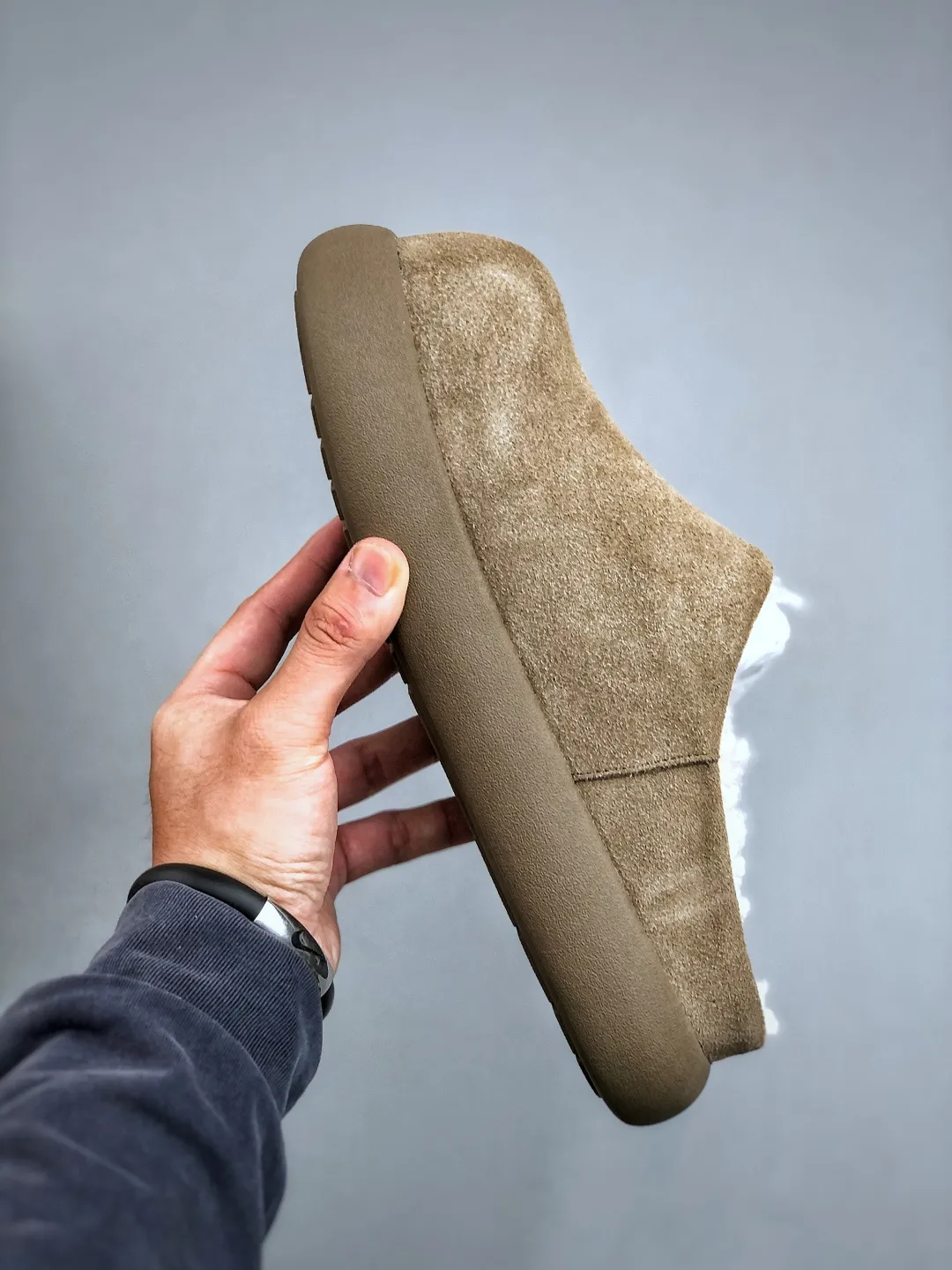 Local self-pickup 💰480 supports store release, the latest official revision and new style! The platform is exclusively for foreign trade UGG Tasman GTX winter neutral small potato snow shoes 1172790 Produced by the ten-year-old brand shoemaking OEM production line. Pay attention to every detail. Longfeng A-grade genuine sheep fur is integrated. Completely built in accordance with the ZP process. Size: 35-40